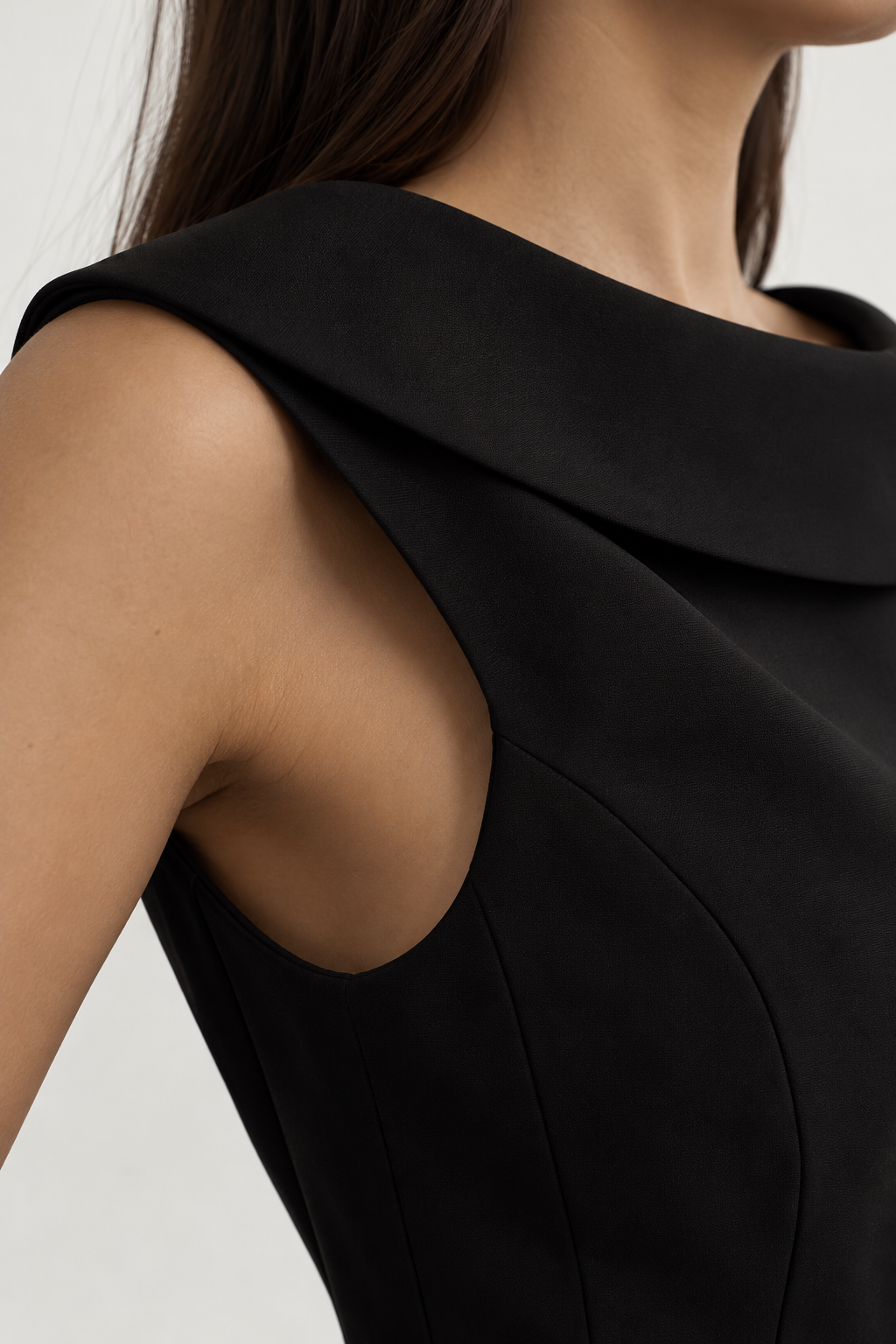 Sculpted Off-Shoulder V-back Dress Marina Blanche