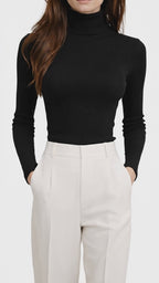 Colette Casein High-Neck Le Début